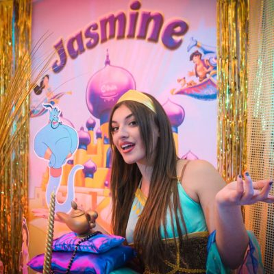 festa a tema jasmine staff